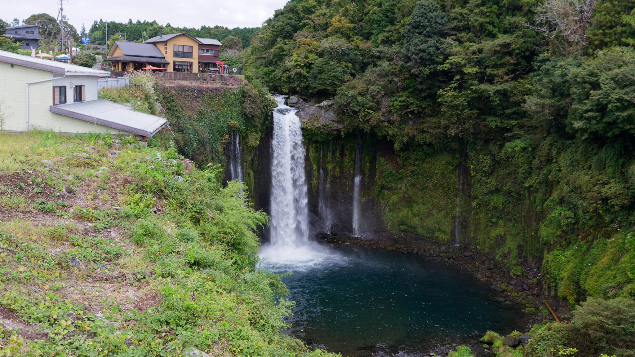 03-Mt Fuji (12) Chutes d'eau de Shiraito.jpg